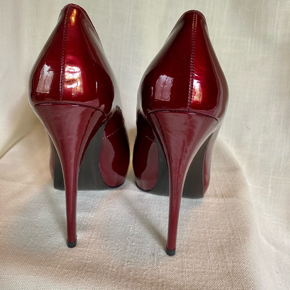 NEW Stuart Weitzman Platform Stiletto Pumps - Picture 6 of 9